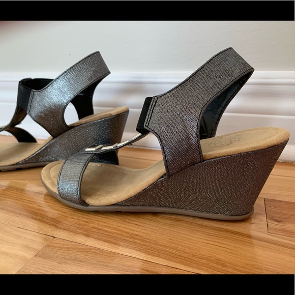 NYC Couture Sandal Heels - Picture 9 of 11